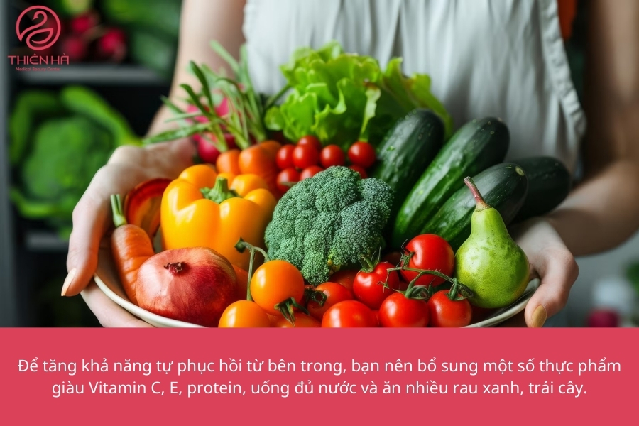 Việc kết hợp các nhóm thực phẩm trên trong bữa ăn hằng ngày không chỉ giúp làn da phục hồi tốt hơn mà còn tăng cường sức khỏe tổng thể. Đừng quên kết hợp với chế độ chăm sóc da phù hợp để đạt hiệu quả tối ưu nhé!