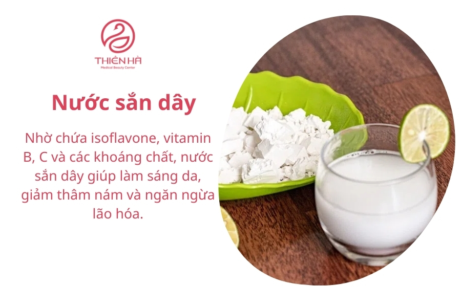 Không nên uống nước sắn dây sống quá nhiều vì có thể gây lạnh bụng. Đối với những người có hệ tiêu hóa yếu, nên pha với nước ấm hoặc nấu chín để dễ hấp thụ hơn. Kết hợp uống nước sắn dây với chế độ chăm sóc da khoa học để làn da trắng sáng và khỏe mạnh.