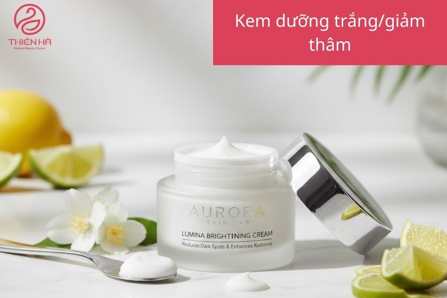 Dùng kem đặc trị thâm nách 
